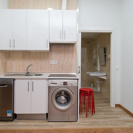 Apartments Center Madrid Bagian luar foto